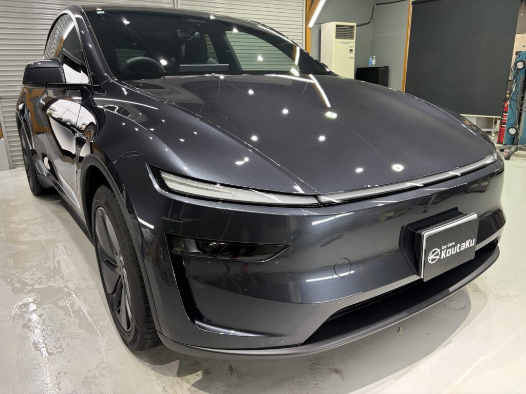 テスラモデルＹ・鏡面磨き作業+セラミックコーティング施工事例　砺波市Ｈ様