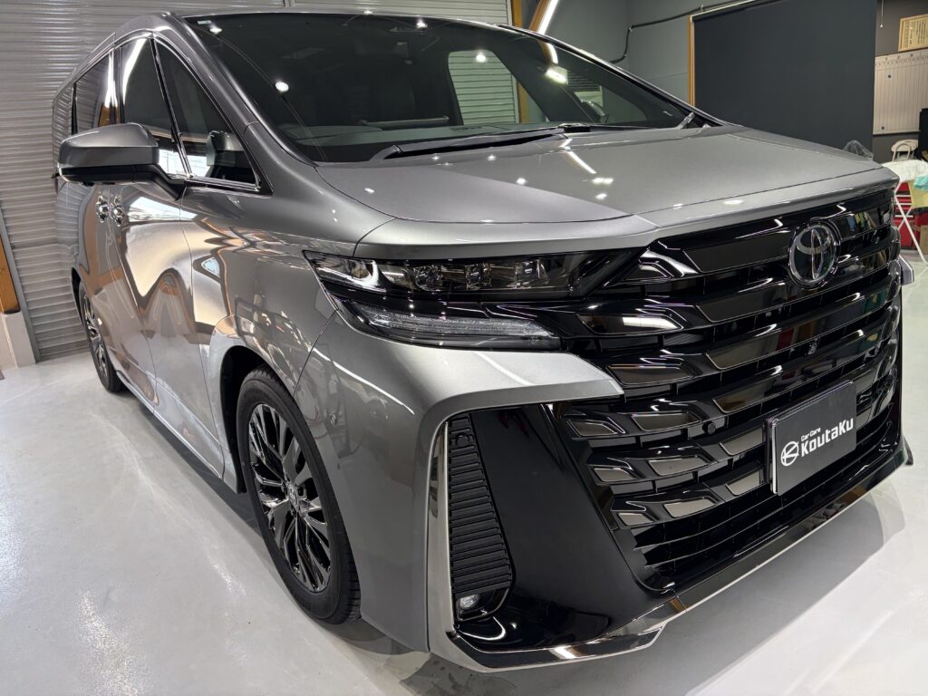 トヨタ・ヴェルファイア・遮熱断熱カーフィルム・鏡面磨き+新開発セラミックコーティング施工事例