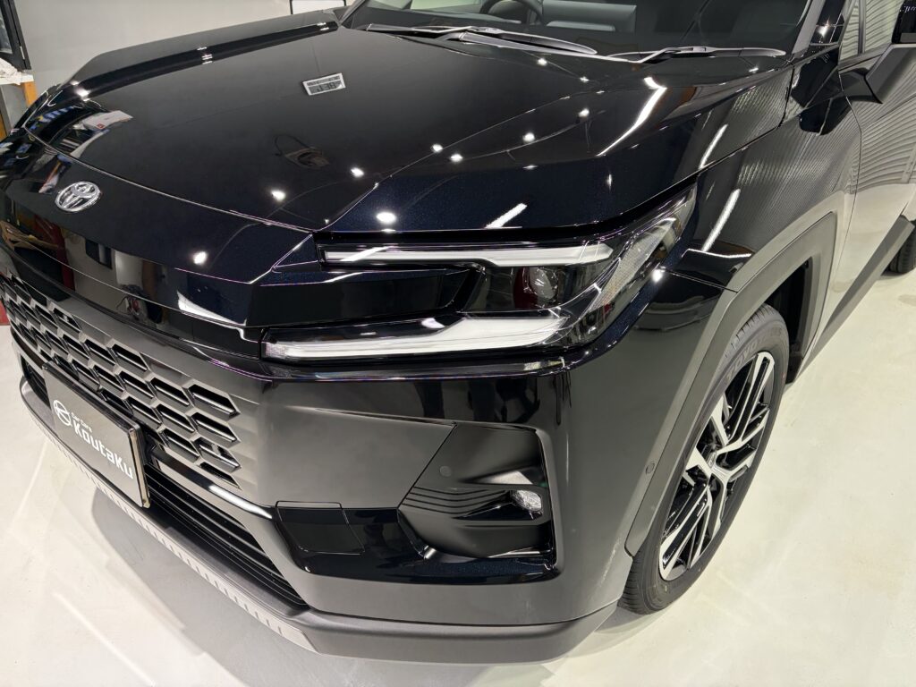 新型ＲＡＶ４・遮熱断熱カーフィルム・鏡面磨き作業+セラミックコーティング施工事例　富山市Ｊ様
