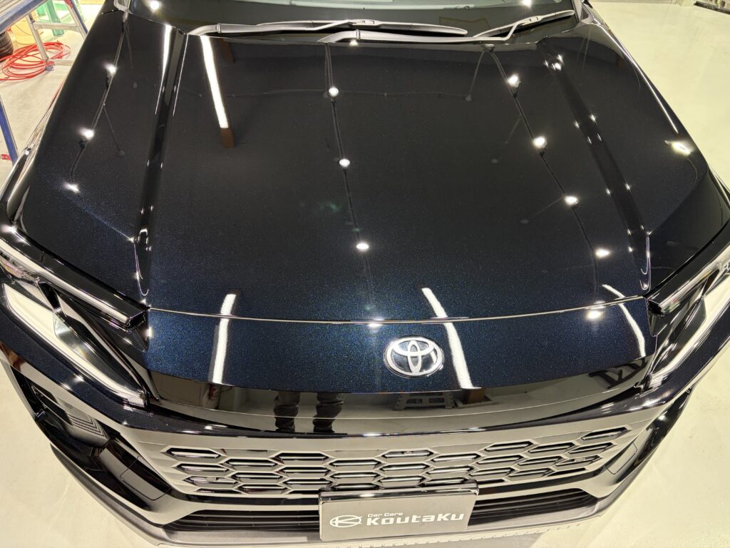 新型ＲＡＶ４・遮熱断熱カーフィルム・鏡面磨き作業+セラミックコーティング施工事例　富山市Ｊ様