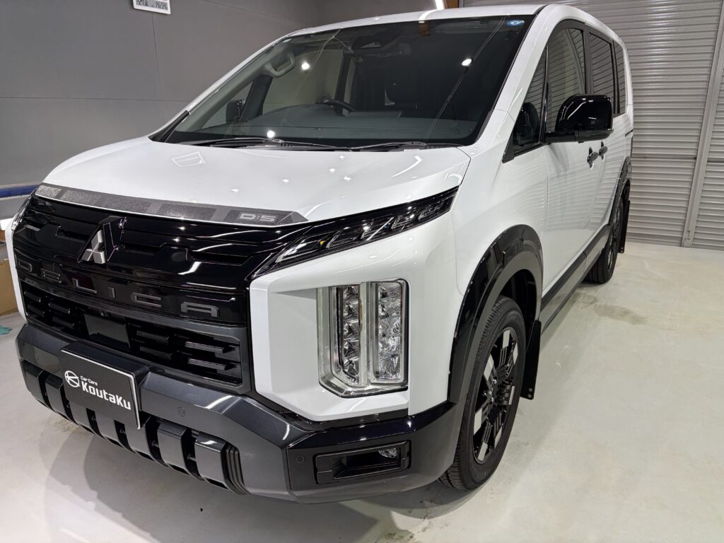 三菱デリカＤ５・鏡面磨き作業+新開発セラミックコーティング施工事例　富山市Ｕ様