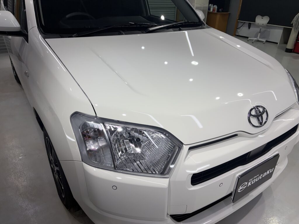 トヨタプロボックス・遮熱断熱カーフィルム・鏡面磨き作業+セラミックコーティング施工事例