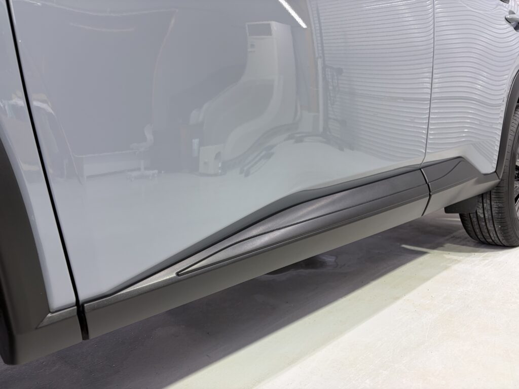 日産・エクストレイル・鏡面磨き作業+セラミックコーティング施工事例　富山市Ｍ様