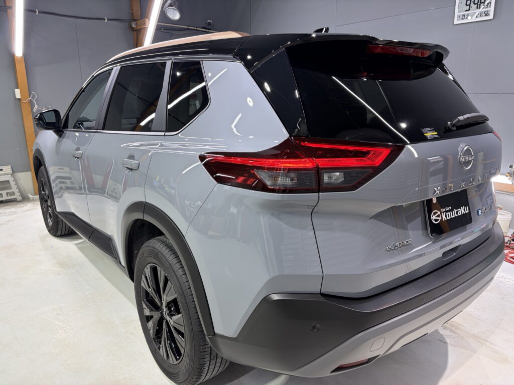 日産・エクストレイル・鏡面磨き作業+セラミックコーティング施工事例　富山市Ｍ様