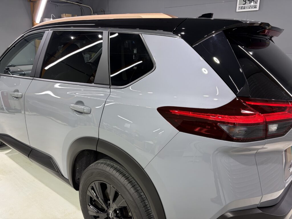 日産・エクストレイル・鏡面磨き作業+セラミックコーティング施工事例　富山市Ｍ様