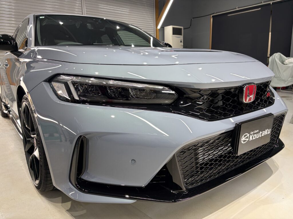 シビックタイプＲ・鏡面磨き作業+新開発セラミックコーティング施工事例　富山市Ｋ様