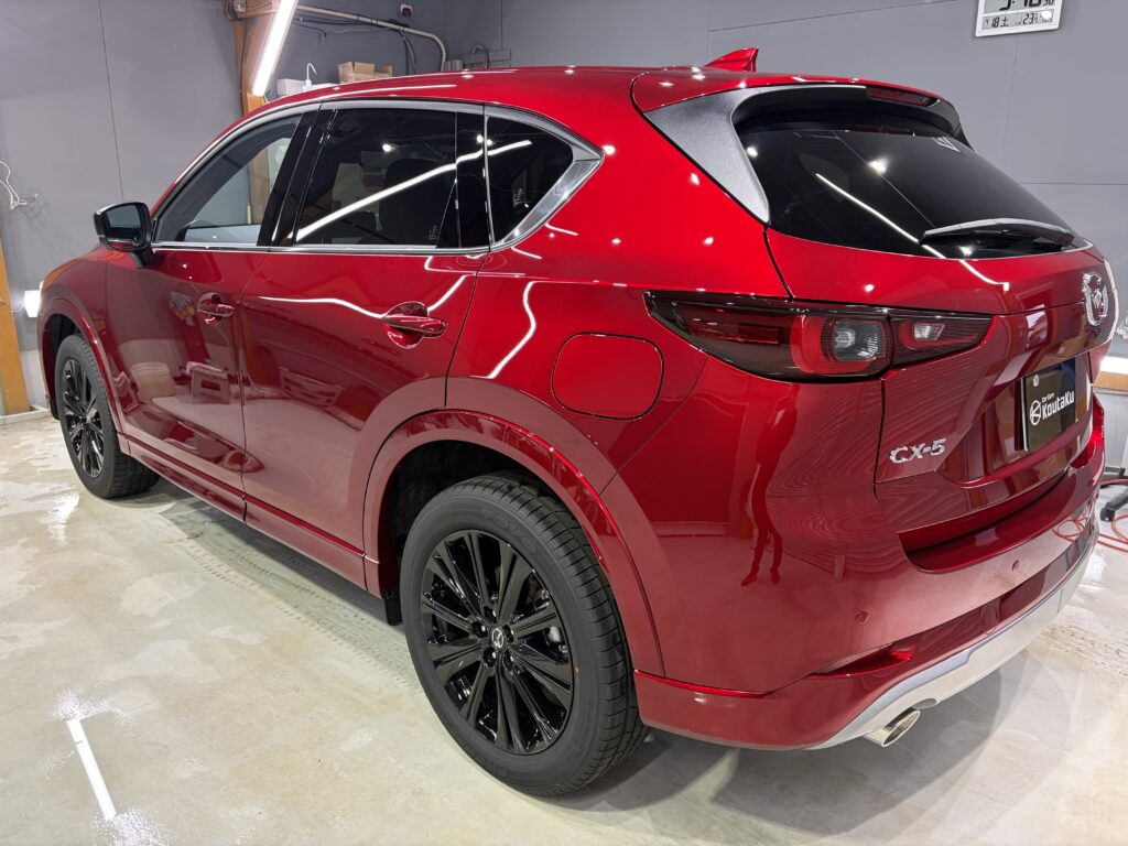 マツダＣＸ５・鏡面磨き作業+セラミックコーティング施工事例・ガラス全面撥水施工　富山市Ｏ様