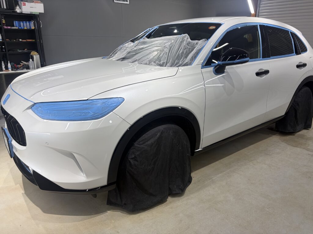 ホンダZR-V・鏡面磨き作業+新開発セラミックコーティング施工事例　富山市Ｔ様