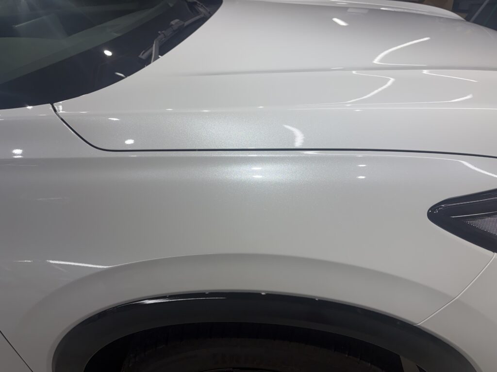ホンダZR-V・鏡面磨き作業+新開発セラミックコーティング施工事例　富山市Ｔ様