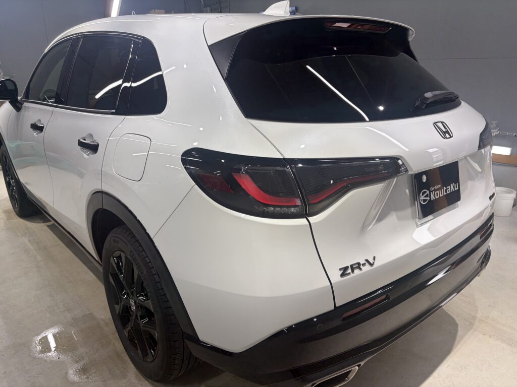 ホンダZR-V・鏡面磨き作業+新開発セラミックコーティング施工事例　富山市Ｔ様
