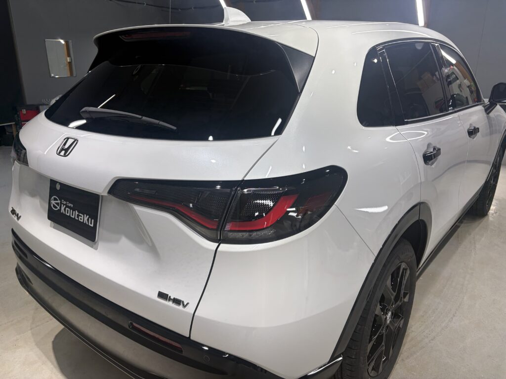 ホンダZR-V・鏡面磨き作業+新開発セラミックコーティング施工事例　富山市Ｔ様