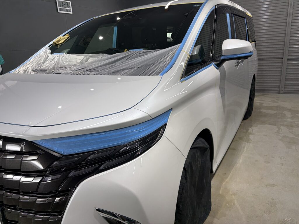 トヨタ・アルファード・鏡面磨き作業+新開発セラミックコーティング施工事例　富山県富山市Ｆ様