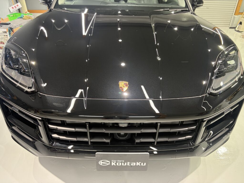 ポルシェカイエン・鏡面磨き作業+新開発セラミックコーティング施工事例　富山市Ｙ様