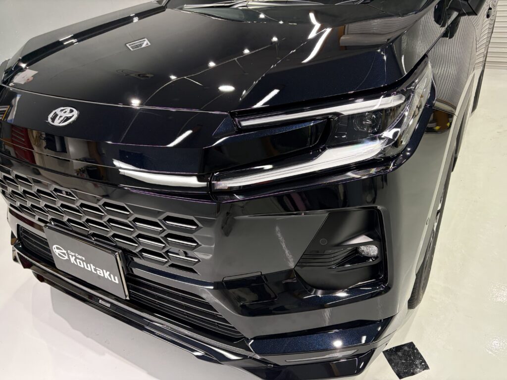 新型トヨタＲＡＶ４　鏡面磨き作業・新開発セラミックコーティング施工事例　富山市Ｔ様