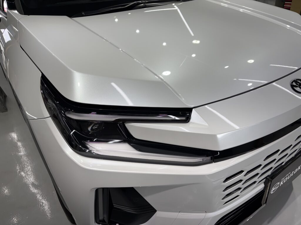 新型ＲＡＶ４・遮熱・断熱カーフィルム・鏡面磨き作業+セラミックコーティング施工事例　富山市Ｍ様