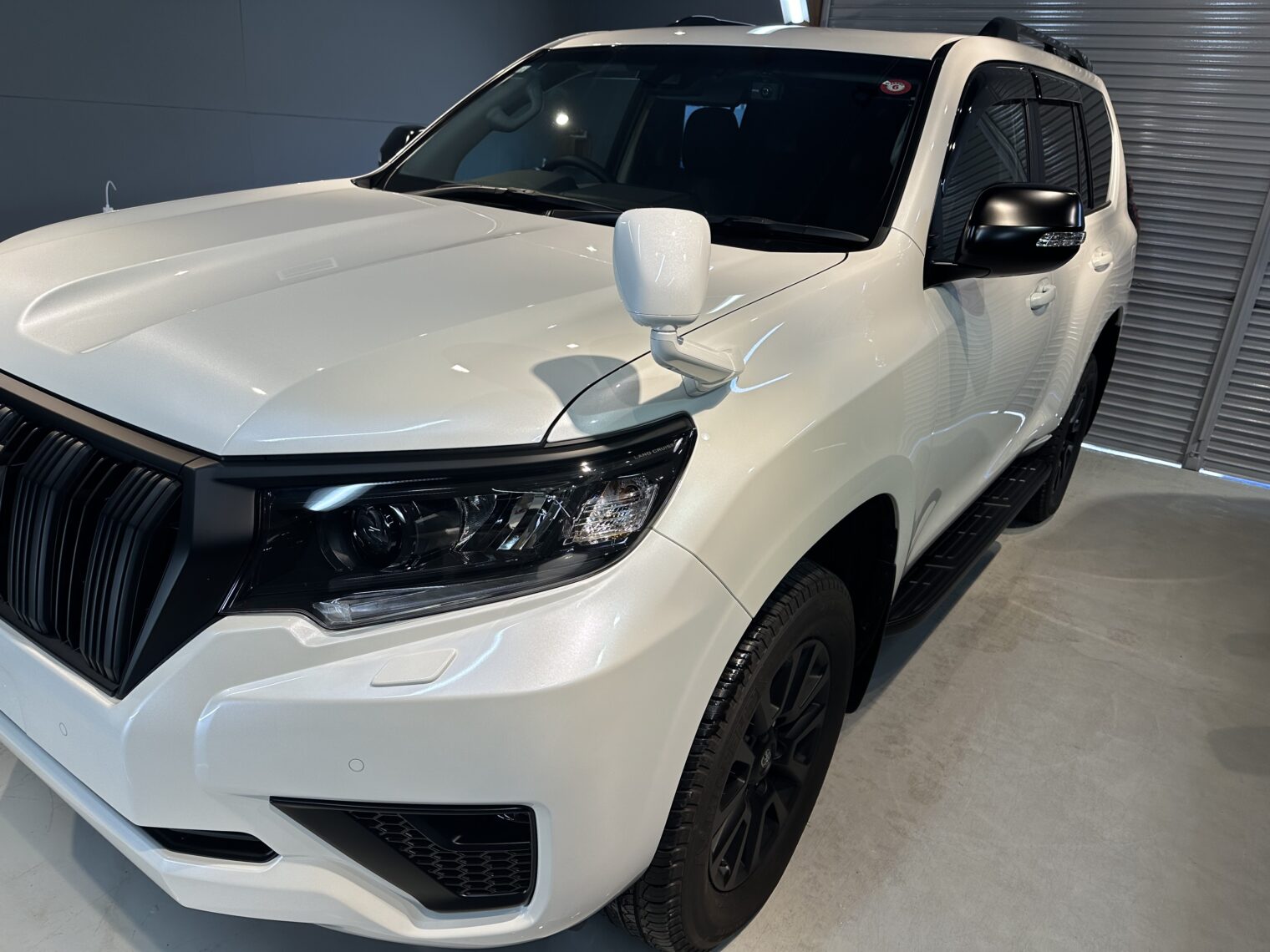 ランドクルーザープラドコーティング施工例