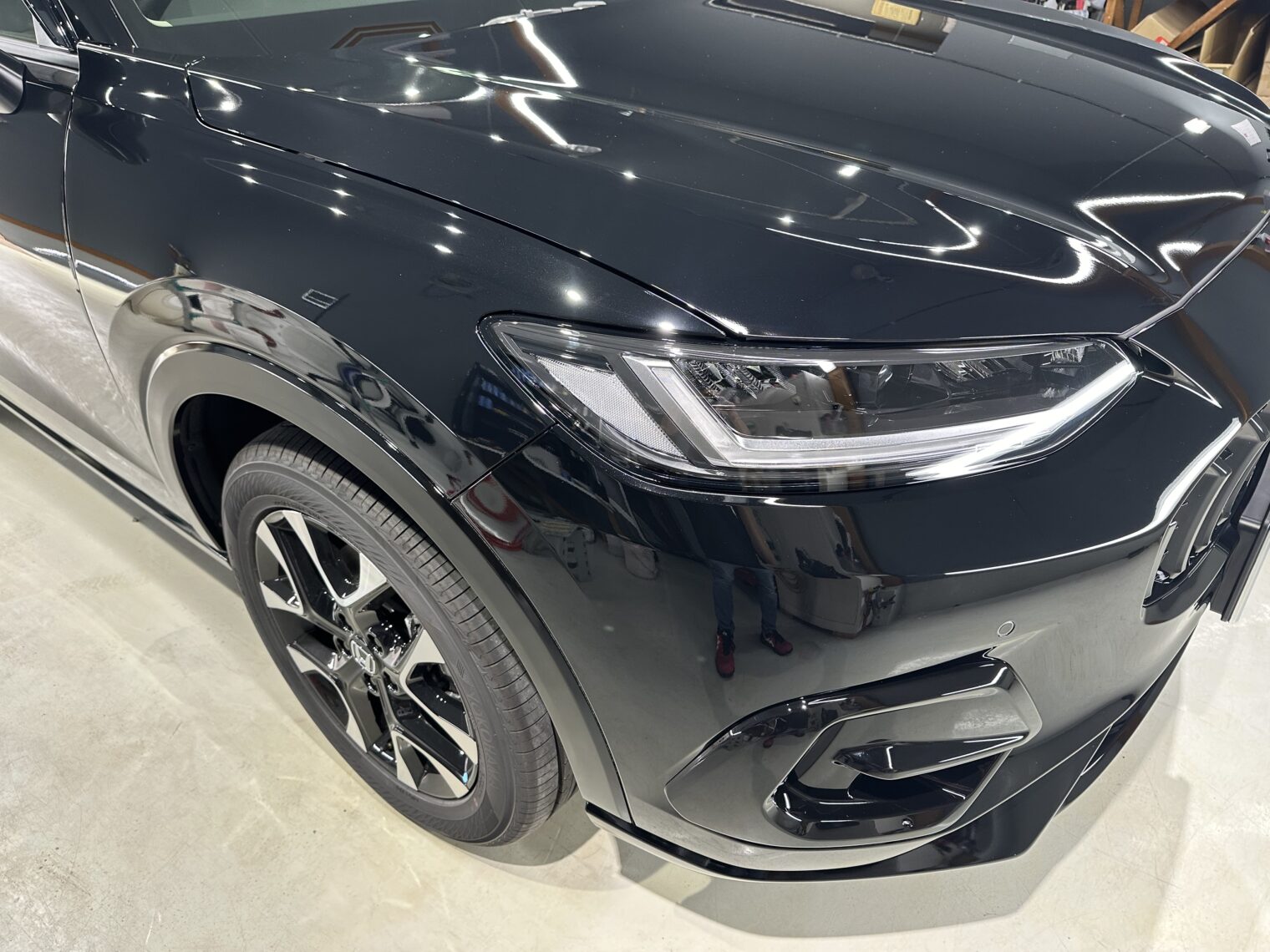 ホンダ・ZR-V鏡面磨き作業・セラミックコーティング施工事例　射水市Ｏ様