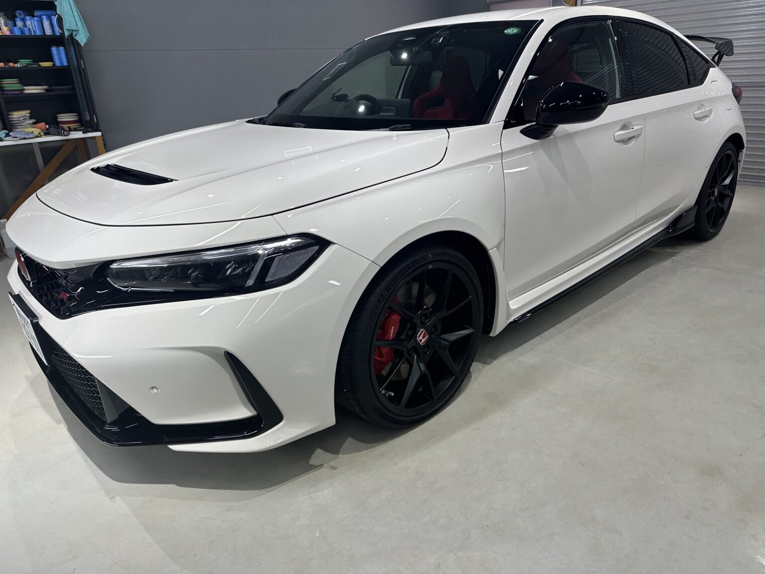 シビックTypeR鏡面磨き作業・セラミックコーティング施工事例　富山市Ｕ様