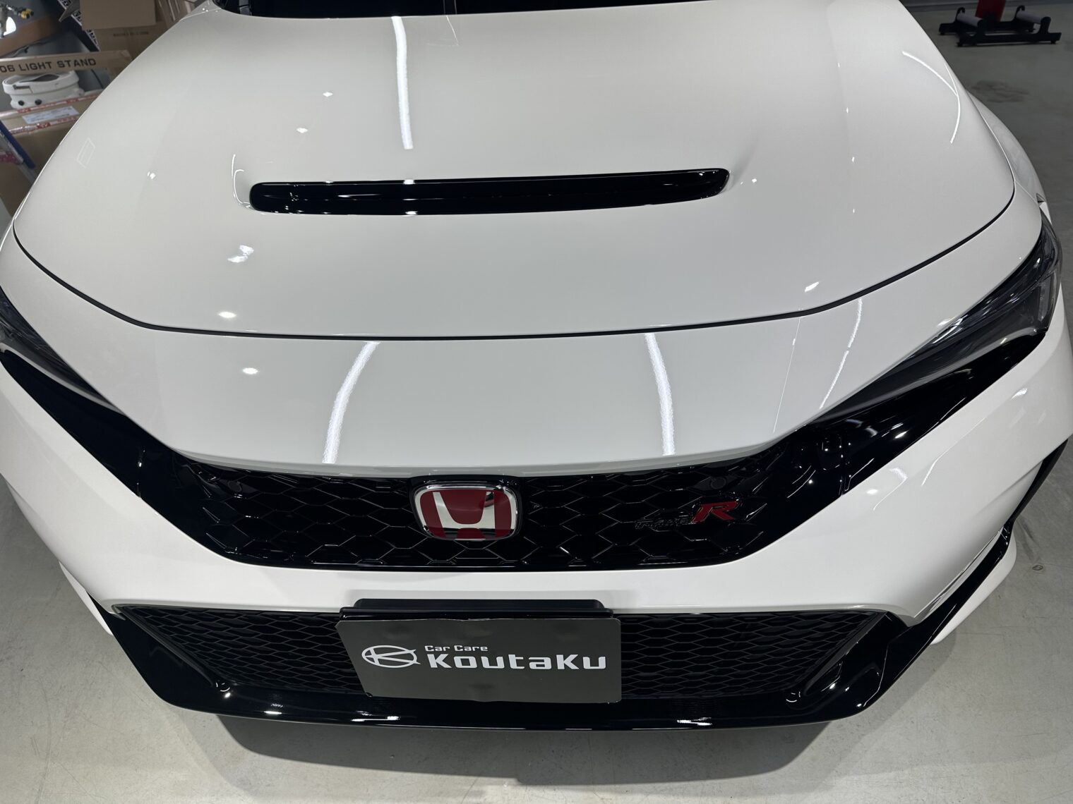 ホンダ・シビックタイプＲ鏡面磨き作業・セラミックコーティング施工事例　富山市Ｋ様