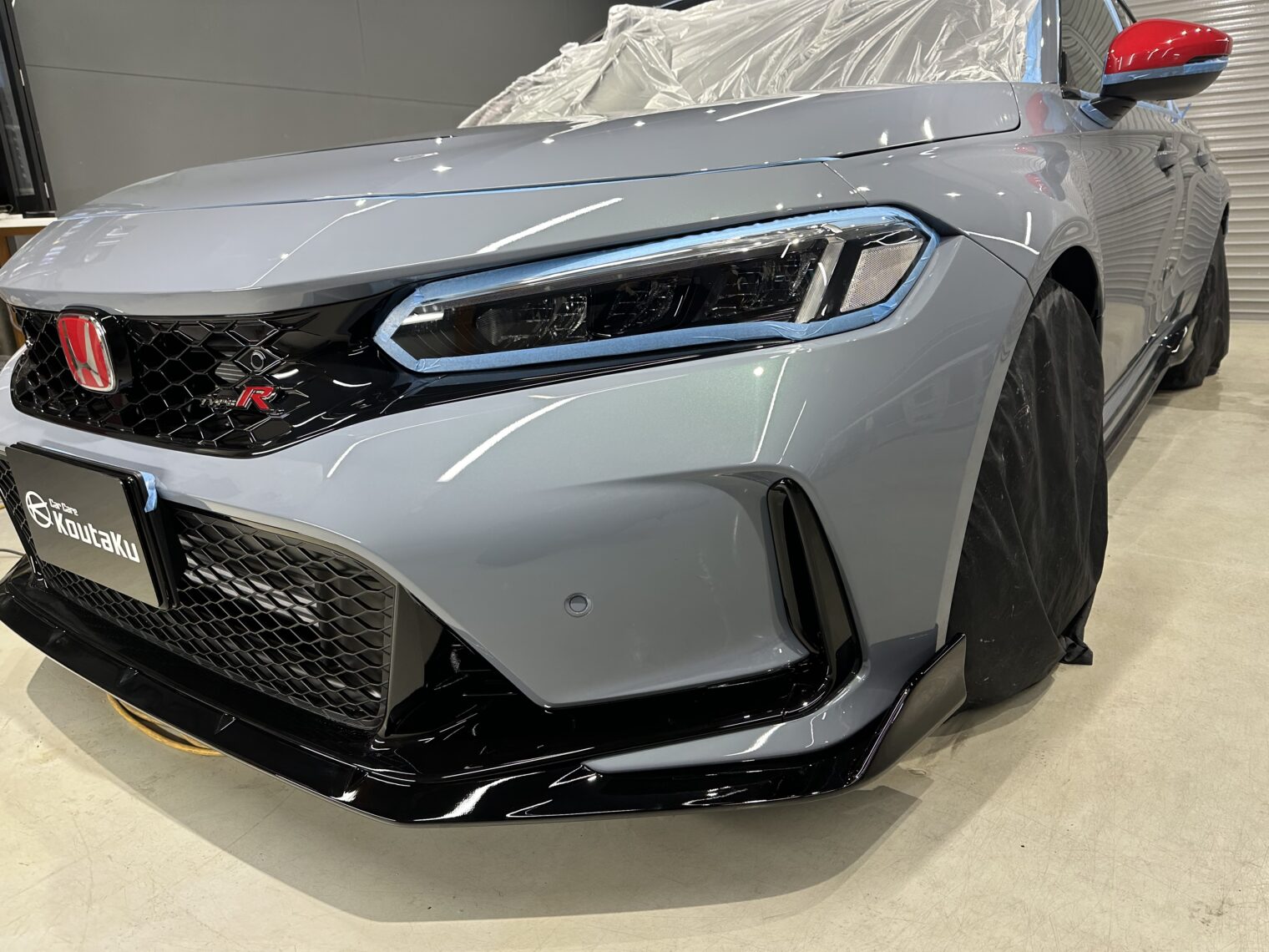 ホンダ・シビックタイプＲ鏡面磨き作業+セラミックコーティング施工事例　富山県高岡市H様