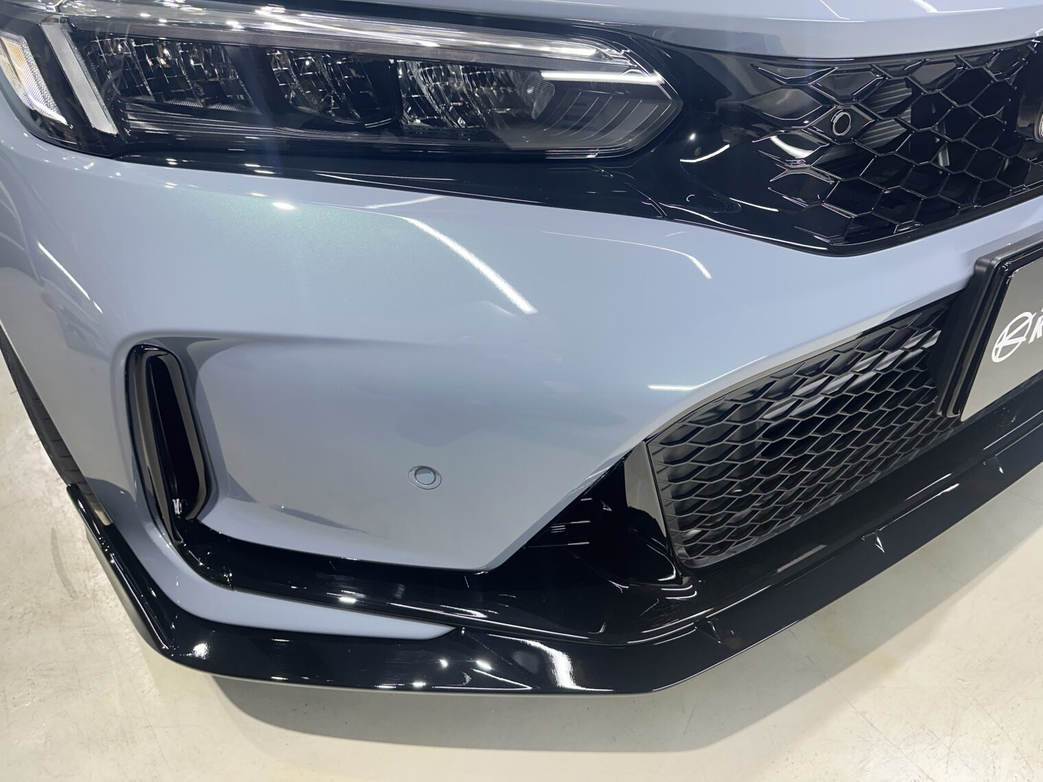 ホンダ・シビックタイプＲ鏡面磨き作業+セラミックコーティング施工事例　富山県高岡市H様